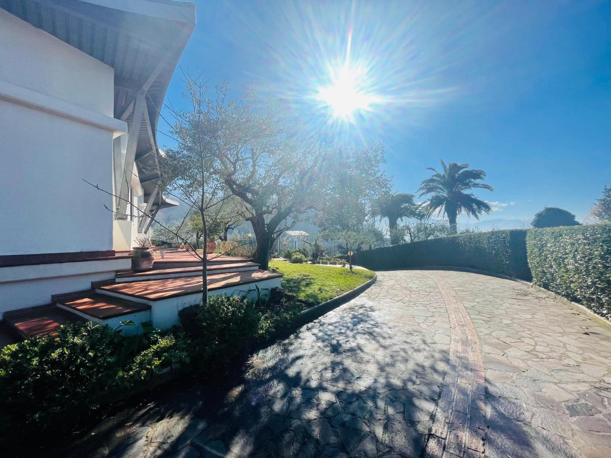 Villa Mandetta B&B Santo Stefano del Sole Екстер'єр фото