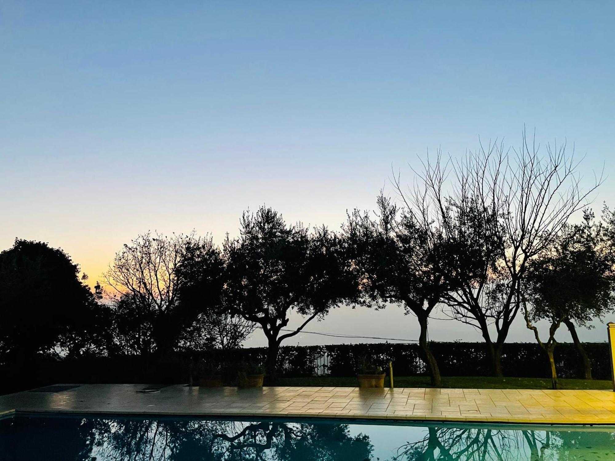 Villa Mandetta B&B Santo Stefano del Sole Екстер'єр фото